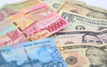 Dolar Naik, Rakyat Tak Pakai Dolar: Benarkah Dampaknya Tidak Terasa?